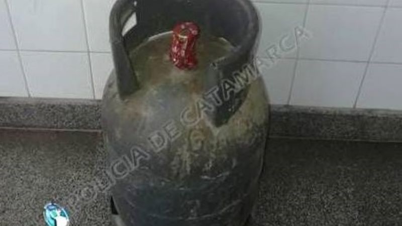 Persiguió al ladrón que le robó, y recuperó el botín