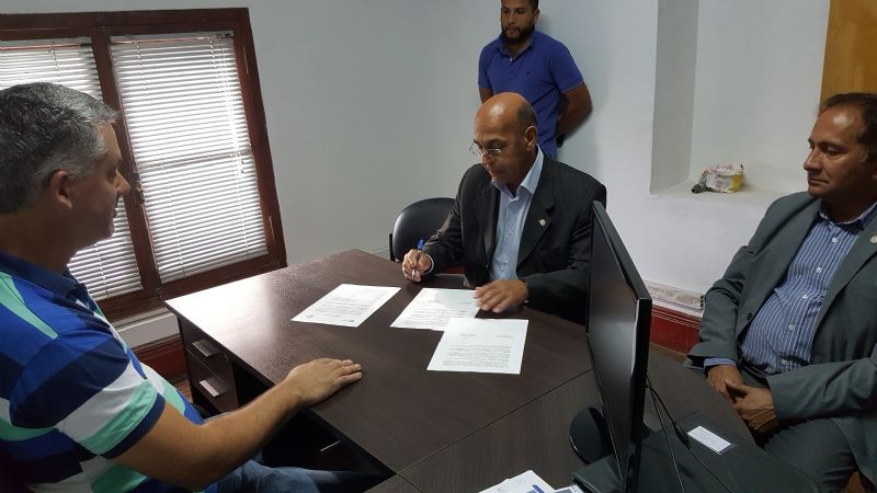 Convenio entre la Facultad de Tecnología y Aguas de Catamarca