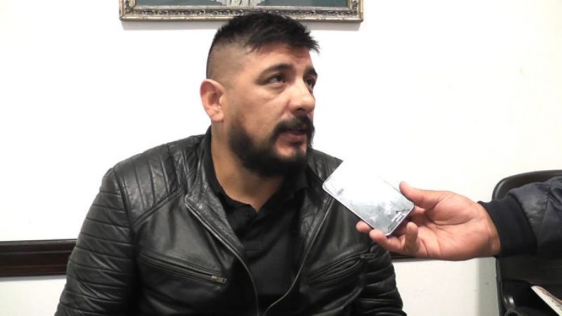 Acatamiento total al paro de colectivos