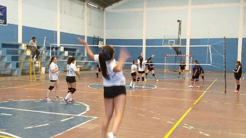 Se juega una nueva fecha de la Liga Regional de Vóley