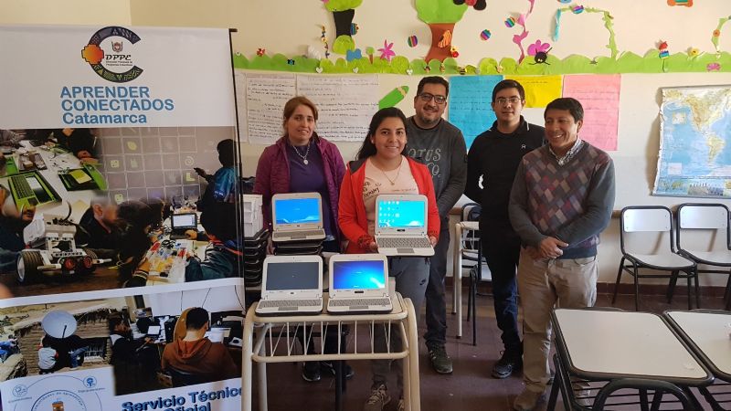 Aula digital móvil y capacitación a docentes de Antofagasta de la Sierra