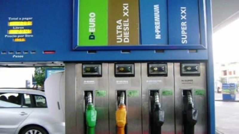 Cayó la venta de combustibles por el desplome de las premium