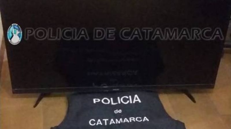 Recuperan un televisor y aprehenden a dos jóvenes