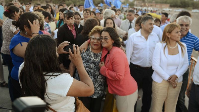 Corpacci inaugura obras en Fiambalá