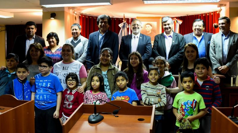 Alumnos de Colpes visitaron la Legislatura