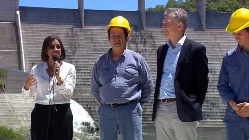 Lucía agradeció a CFK y a Macri por el dique El Bolsón