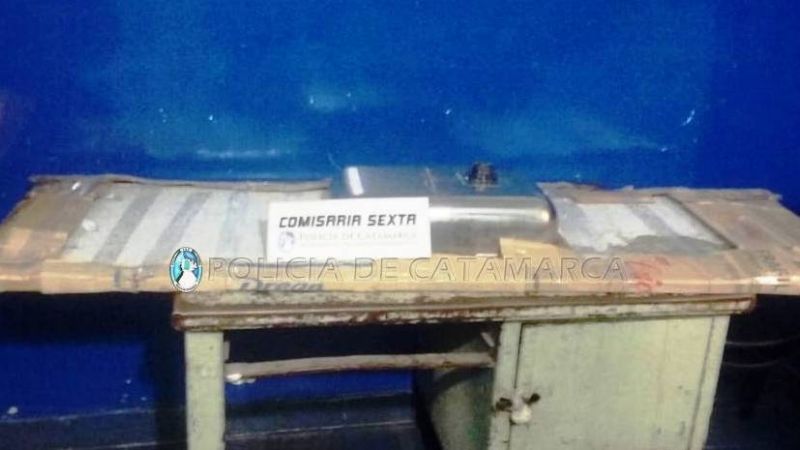 Aprehenden a un joven y secuestran elementos robados