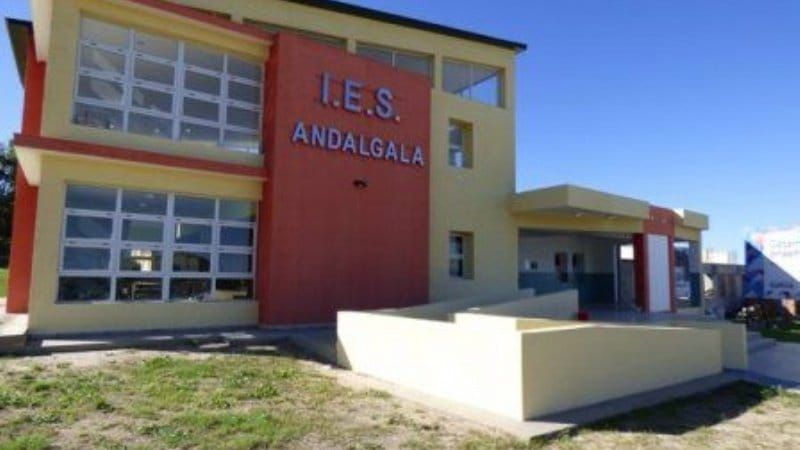 Persiste la inquietud por el cierre de carreras en los IES