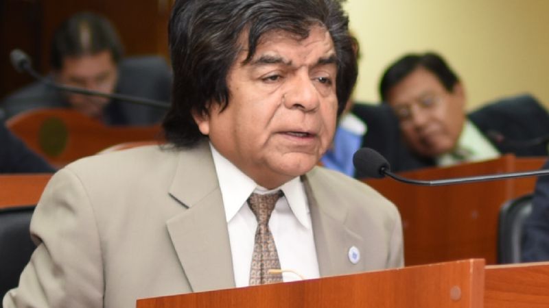 Senadores piden obras inherentes al sistema educativo