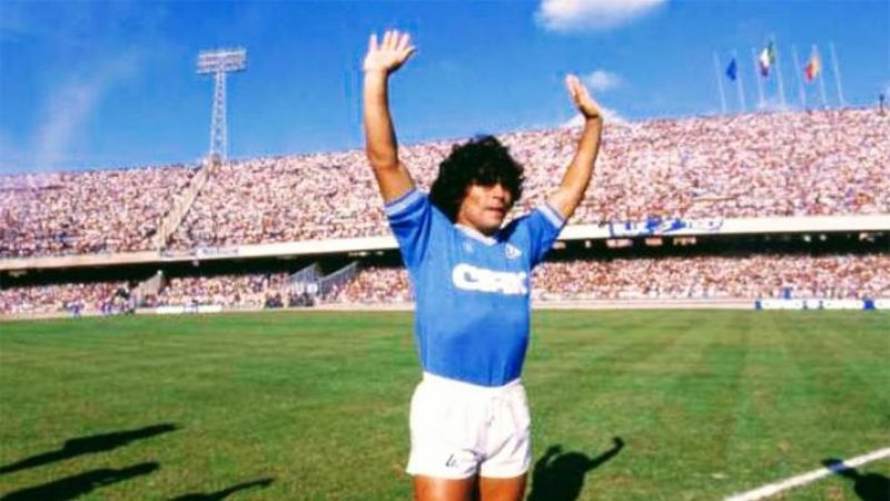 Diego Maradona es la razón por la que el Napoli no renueva su estadio
