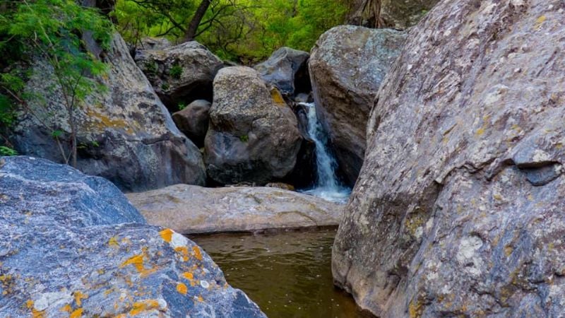 Maravillosas cascadas en Paclín