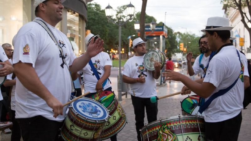 Promocionaron el Encuentro de Murgas, Batucadas y Comparsas