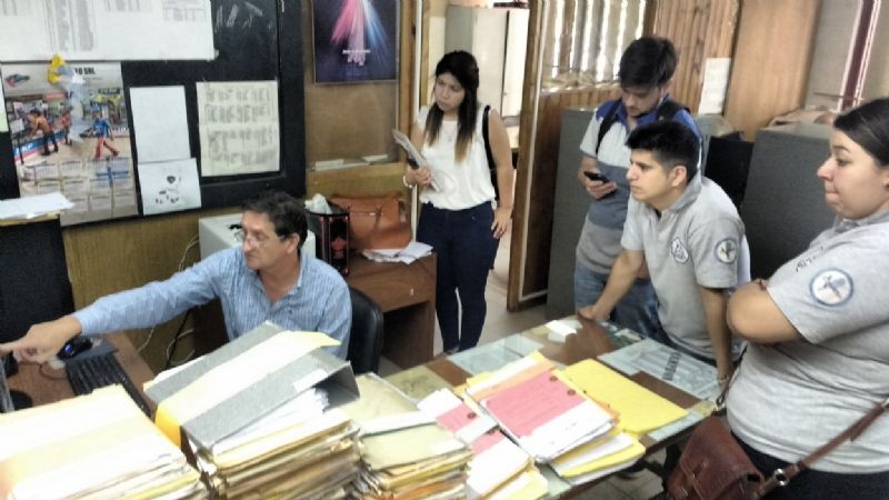 Estudiantes de Ingeniería en Agrimensura visitaron Catastro