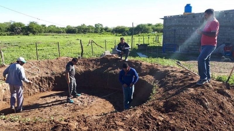 Construcción de cisternas en El Alto