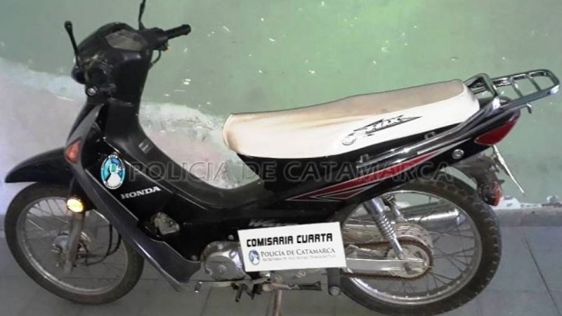 Devolvió una moto robada