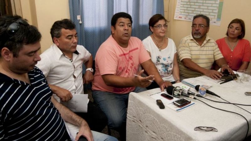 La intersindical docente pide el pago de un bono