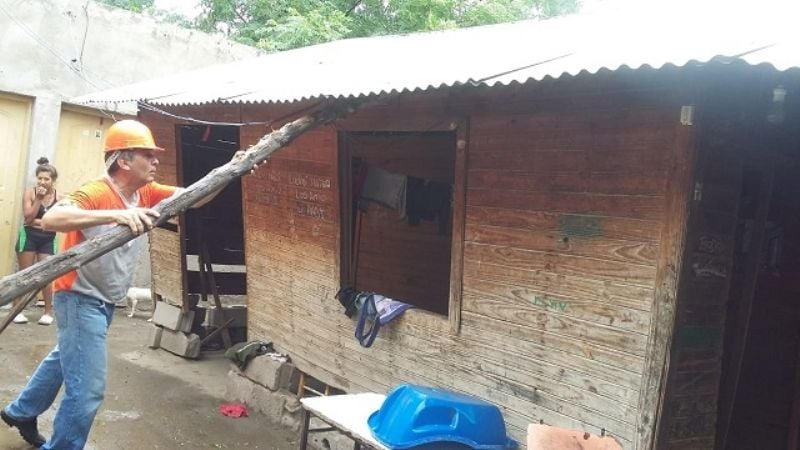 Imágenes del paso de la tormenta de viento, tierra y agua