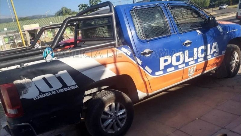 Agredieron a policías y dañaron un patrullero