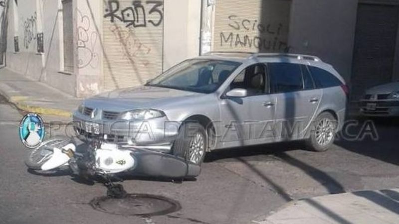 Choque en Rivadavia y Prado