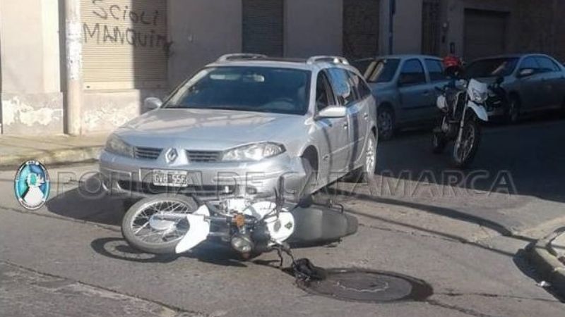 Choque en Rivadavia y Prado