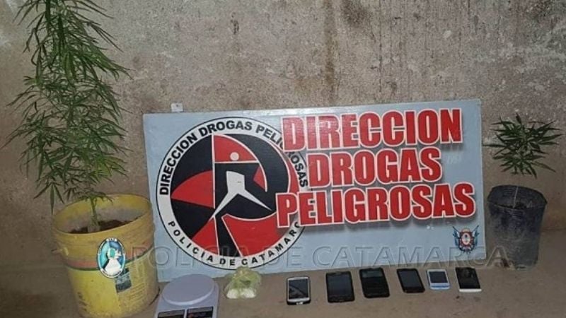 Desbaratan kioskos de venta de droga en Valle Viejo