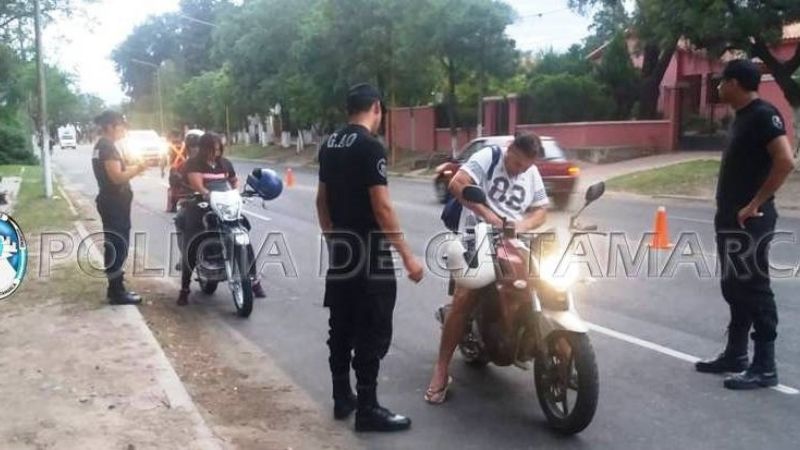 Retienen 47 motos en controles en Capital y Valle Viejo