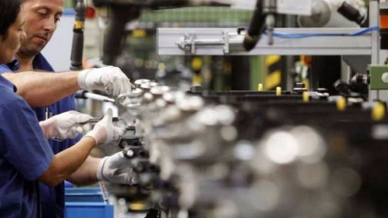 La producción industrial pyme cayó con fuerza en octubre