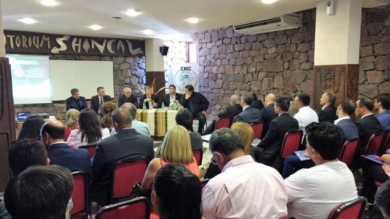 Primer Simposio de Cirugía del Interior Provincial