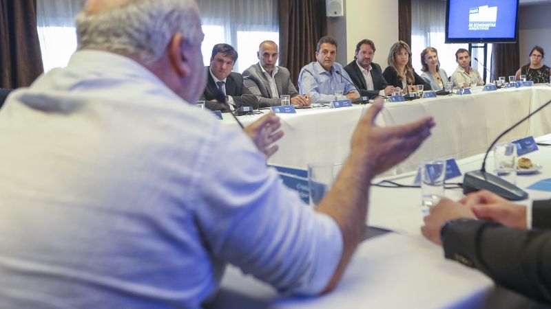 Massa participó del Foro de Economistas Argentinos