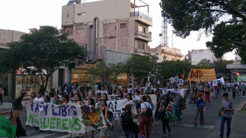 Manifestación contra la violencia hacia las mujeres