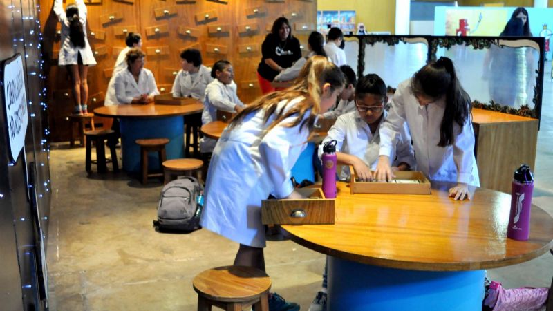 “Una muestra macanuda” de Liniers, sigue en el Predio Ferial