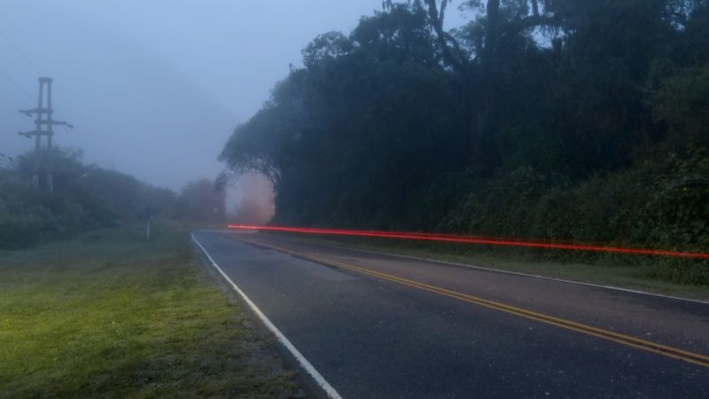 Joven golpeó a un hombre y a su hija, después se escapó