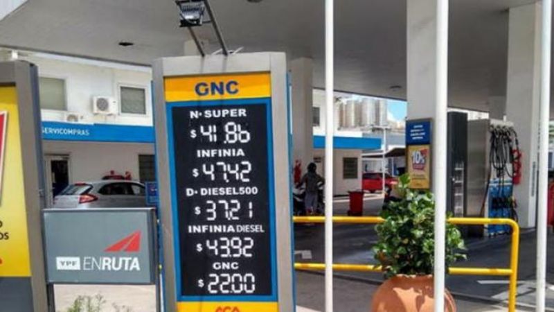 Los combustibles vuelven a subir hasta $1,10 por litro desde el sábado
