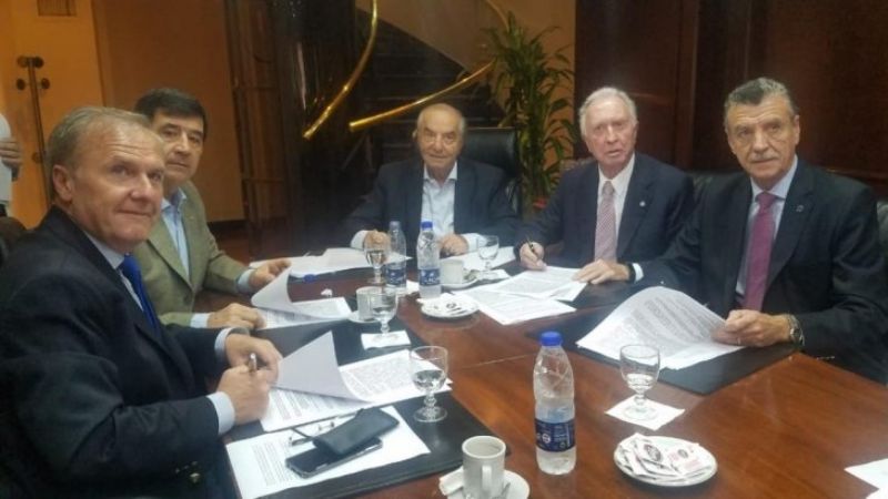 Comercio cerró un aumento del 20% que totaliza un 45% anual