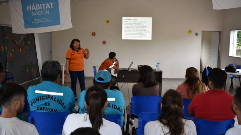 Capacitación en Chumbicha para la creación de la Defensa Municipal