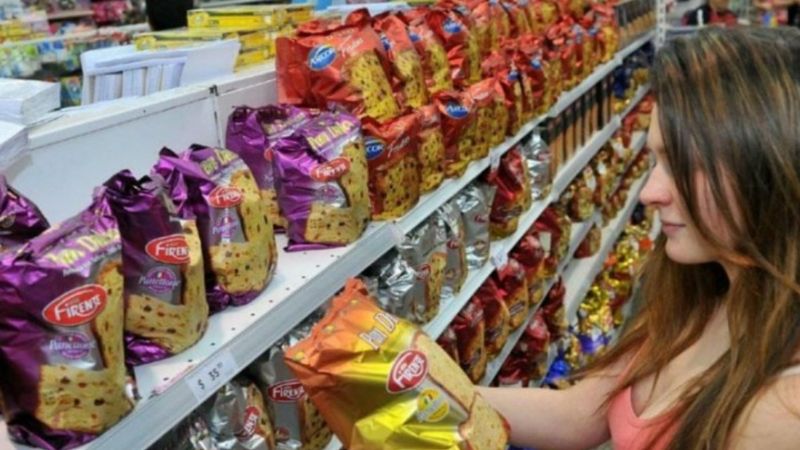 Los productos de la canasta navideña tuvieron un alza de hasta 74%