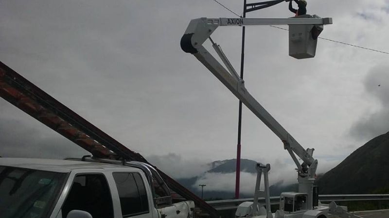 Continúa el recambio de luminarias en Aconquija