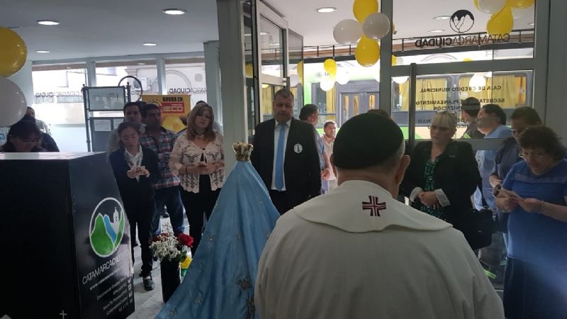 La Virgen cierra sus visitas