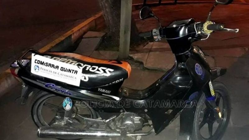 En operativo en el Centro, recuperan moto robada hace 6 años