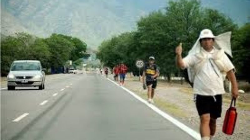 Precaución en las rutas por traslado de peregrinos