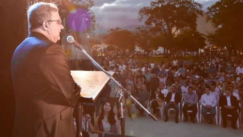 "Esta es una obra más que queda  para todos los catamarqueños"