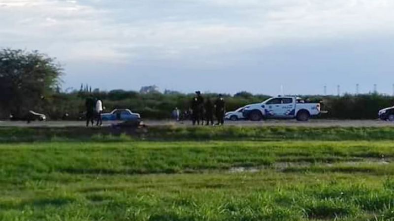 Frias: Tres motos chocaron un caballo y un joven murió en el acto