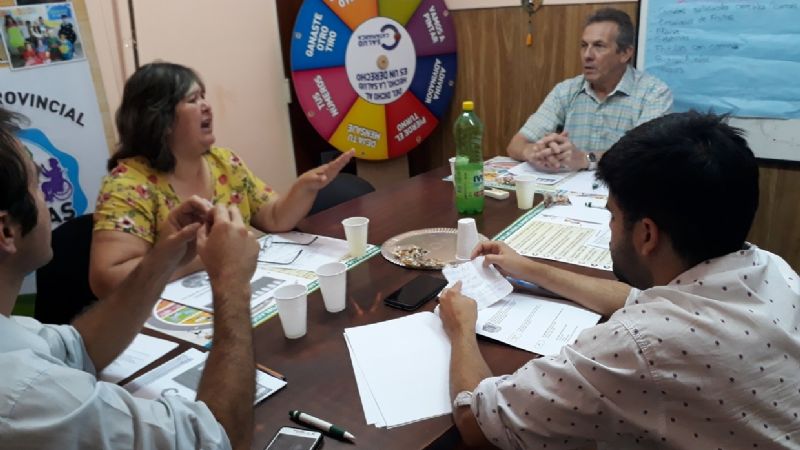 Buscan reforzar los “Kioscos Saludables” en escuelas