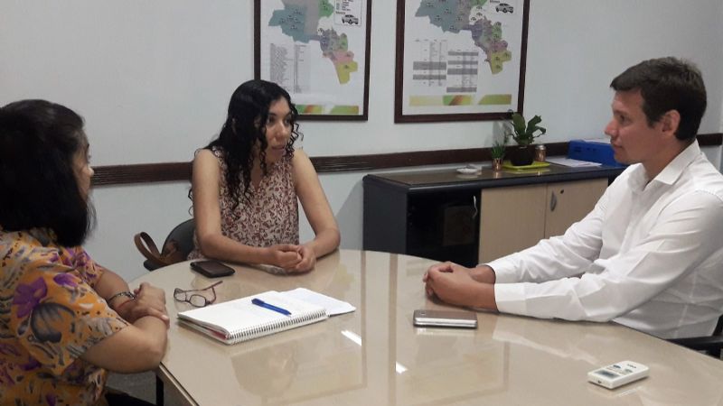 Buscan reglamentar la Ley de Acompañantes Terapéuticos