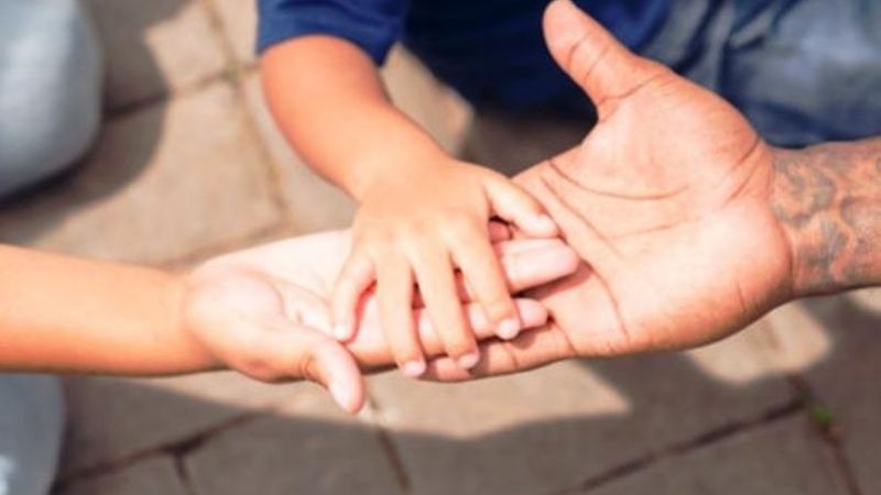 Convocatoria nacional para adoptar 14 nenas y nenes de entre 8 y 16 años