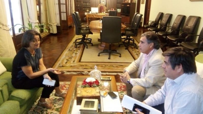 El Senador Chico se reunión con la Gobernadora por obras para Santa María