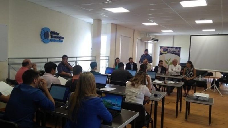 Comenzó curso de imágenes satelitales de recursos y desastres naturales