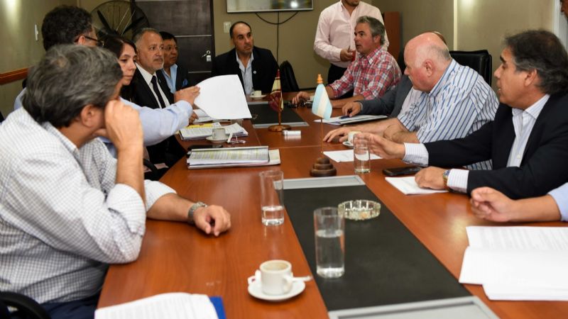 Senadores, EC SAPEM y Servicios Públicos trabajaron en energía renovable