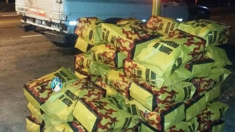 Secuestran bolsas de carbón en Capayán