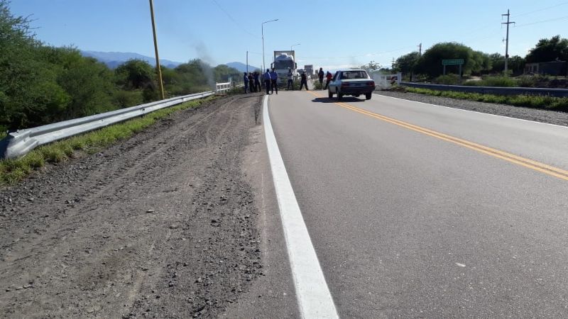 Piquete en la ruta 38